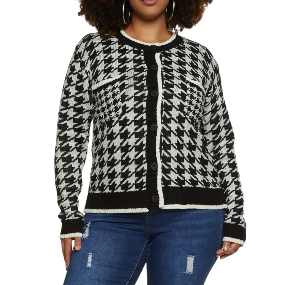 Houndstooth Print Button Front Black‎ and White Plus Size Cardigan Nwot